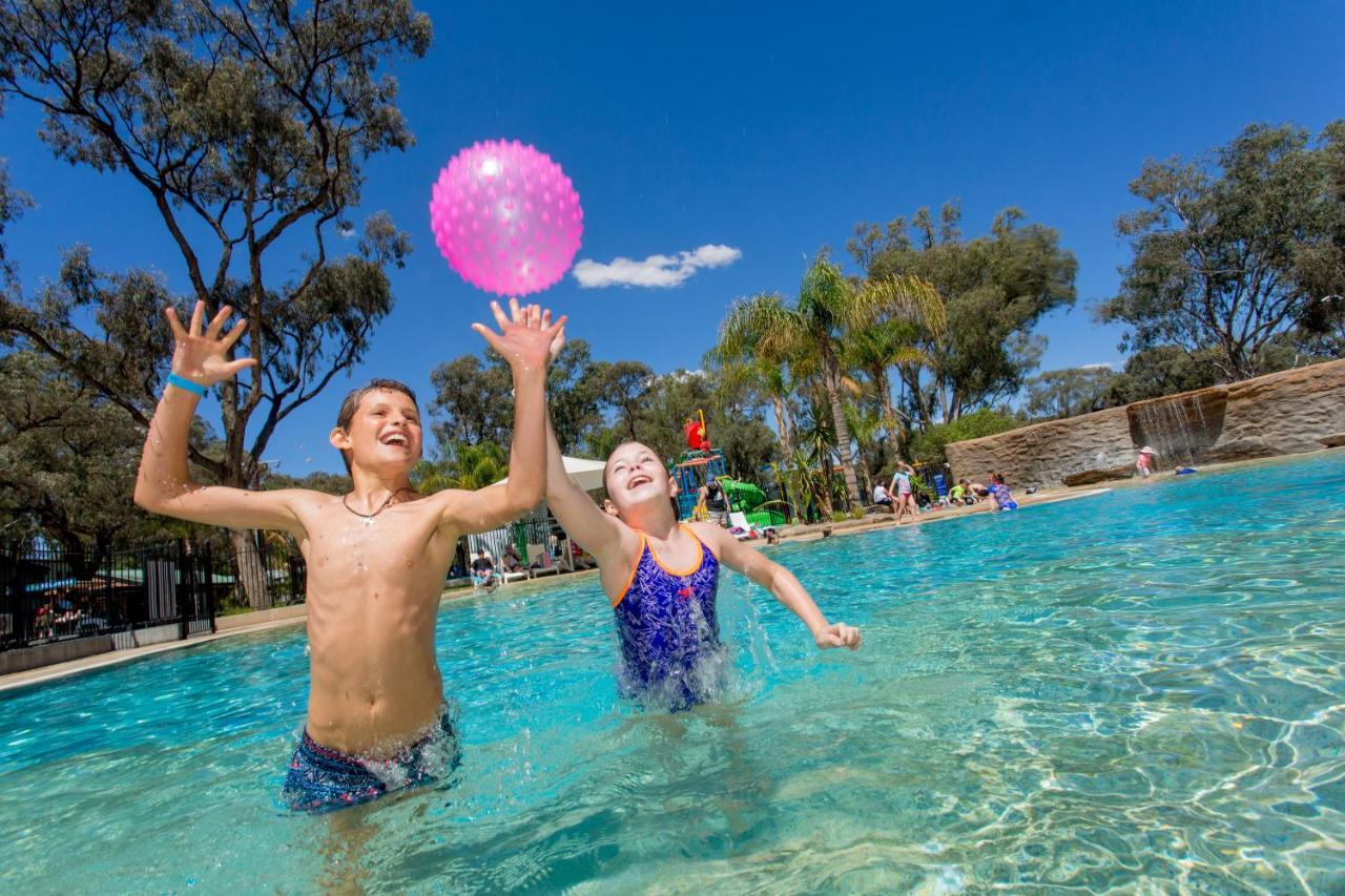 Big4 Renmark Riverfront Holiday Park Exterior photo
