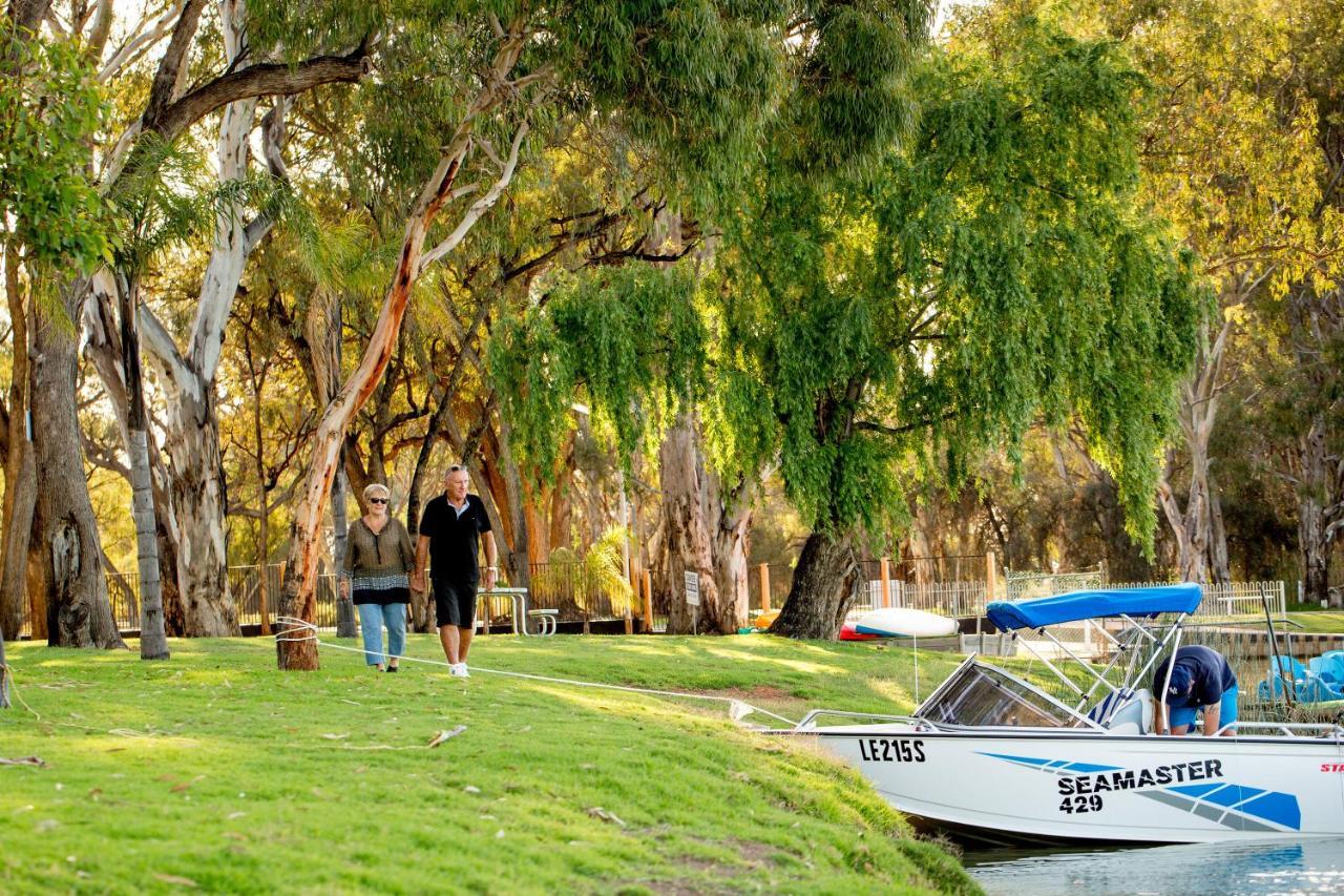 Big4 Renmark Riverfront Holiday Park Exterior photo